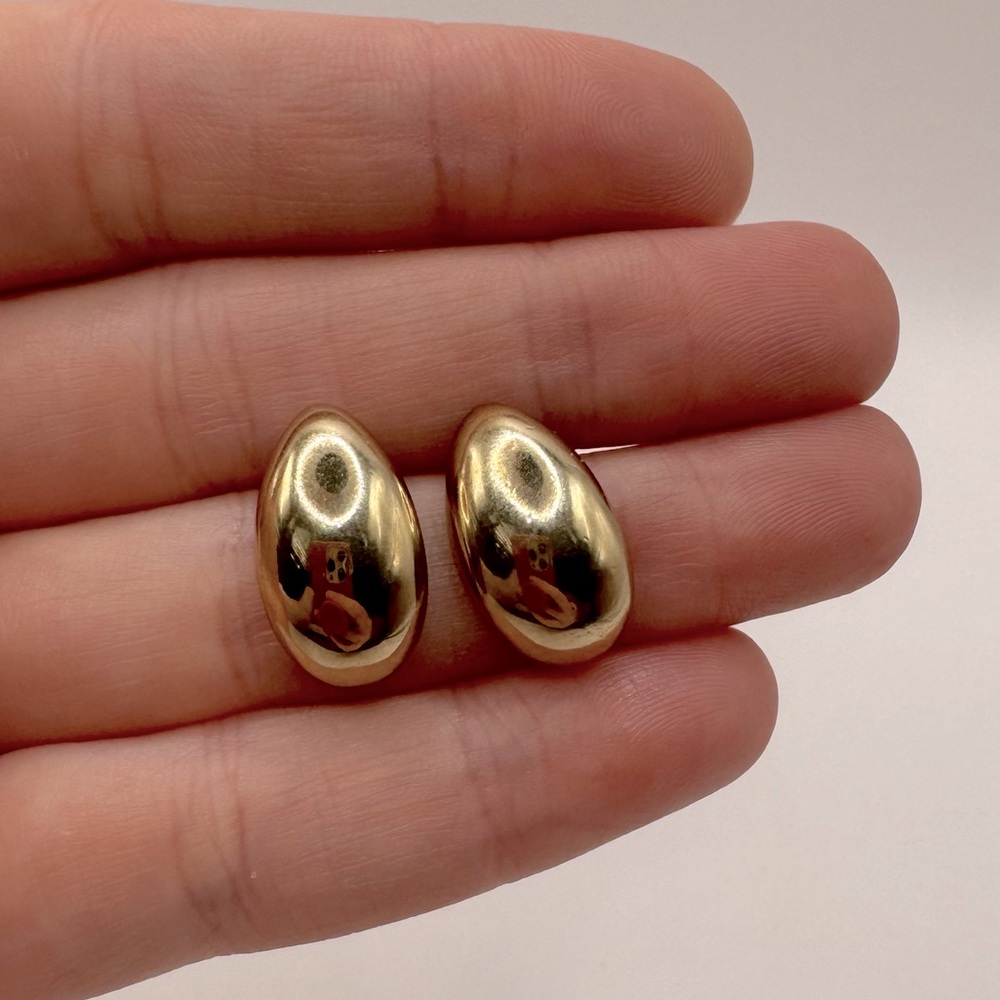 VINTAGE Gold-Tone Teardrop Contour Earrings